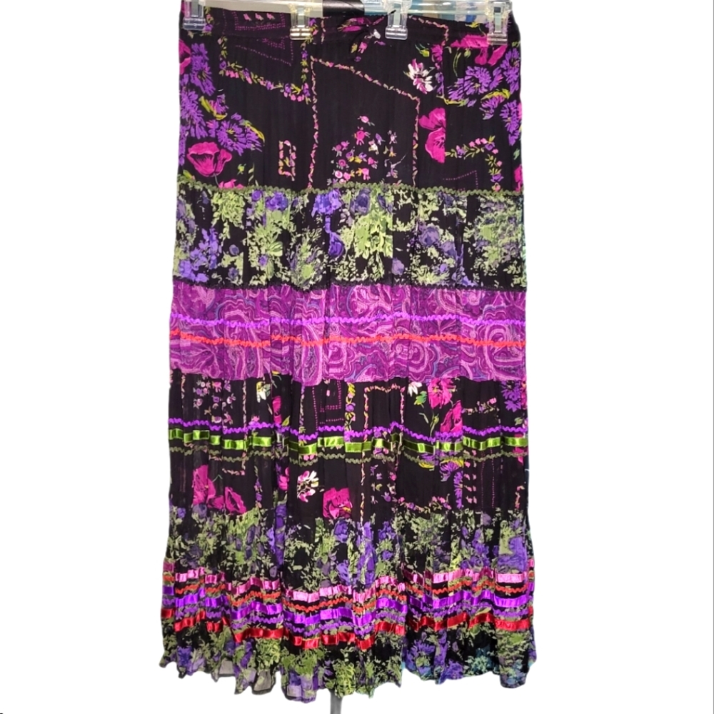 Tiered maxi skirt